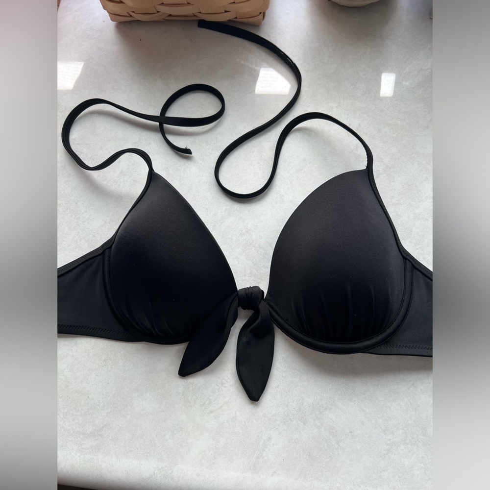 Black swim bikini top 36B